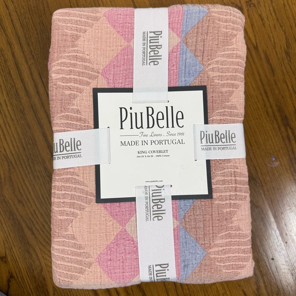 PiuBelle King Coverlet 100% Cotton Pastel NWT